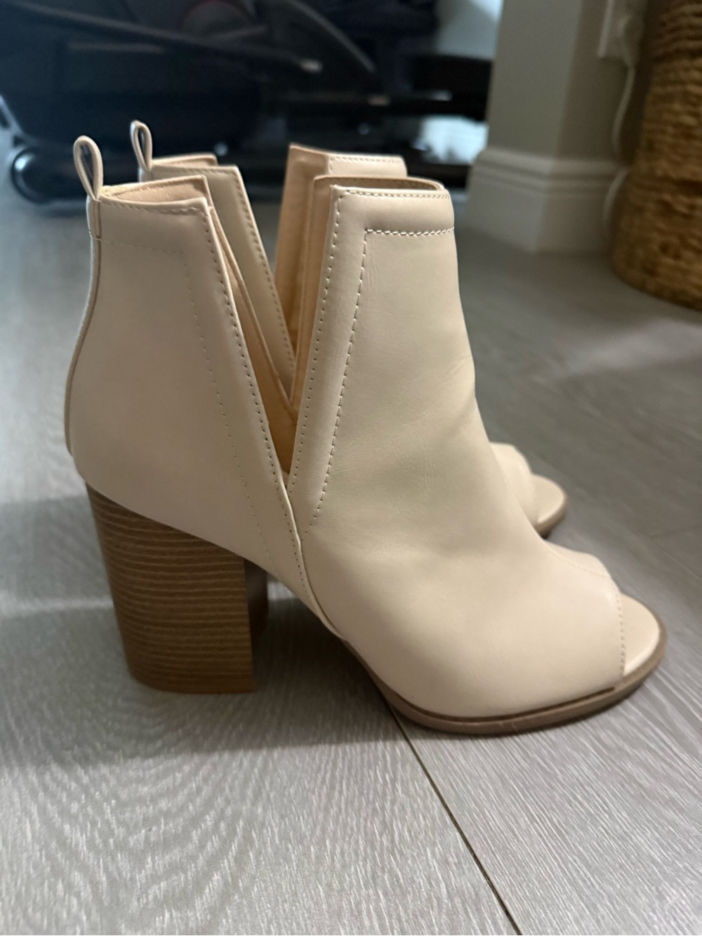 Pink Lily Cream Peep-Toe Block Heel Booties
